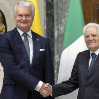 Mattarella “Da Italia e Lituania importante contributo per sicurezza e pace”