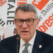 Landini “Chi vota ai referendum vota per sè stesso”