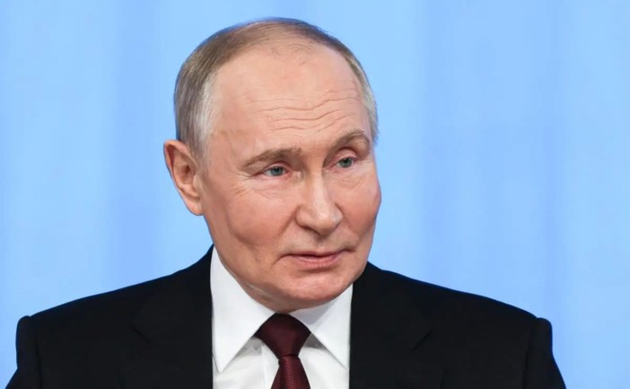 Putin “In Ucraina avanziamo, ma siamo pronti ad una soluzione pacifica”
