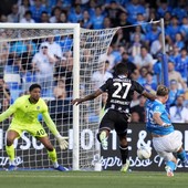 Hojlund decide la gara con l’Udinese, il Napoli chiude secondo
