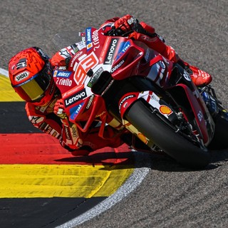 Marc Marquez vince il Gp di Germania davanti ad Ogura, Martin quinto