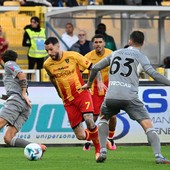 Scontro diretto senza gol, al Via del Mare Lecce-Verona 0-0 Scontro diretto senza gol, al Via del Mare Lecce-Verona 0-0