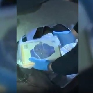 Maxi sequestro di droga a Catania, intercettati 90 chili di cocaina