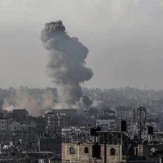 A Gaza 12 morti in attacchi israeliani