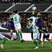 Betis in finale col Chelsea, la Fiorentina si arrende ai supplementari