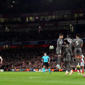 Doppietta Rice e gol di Merino, l’Arsenal travolge il Real 3-0