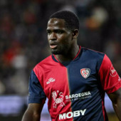 Balzo salvezza del Cagliari, Monza travolto 3-0
