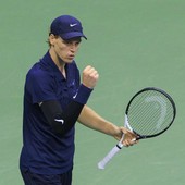 Sinner piega Auger-Aliassime, finale con Alcaraz all’Us Open