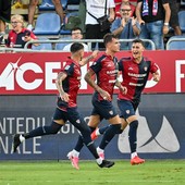 Maldini affonda il Lecce e regala tre punti al Cagliari Maldini affonda il Lecce e regala tre punti al Cagliari